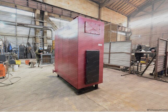 Дровяной котел 700 кВт с большой топкой твердотопливный